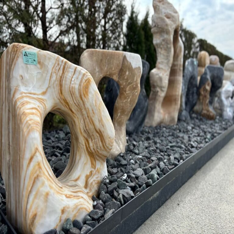 Monoliti ukrasni kamen