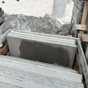 Kamena ploča siva gigant za staze