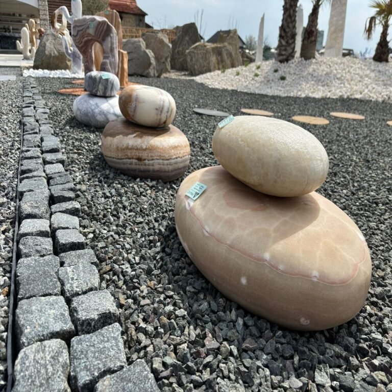 Monoliti ukrasni kamen