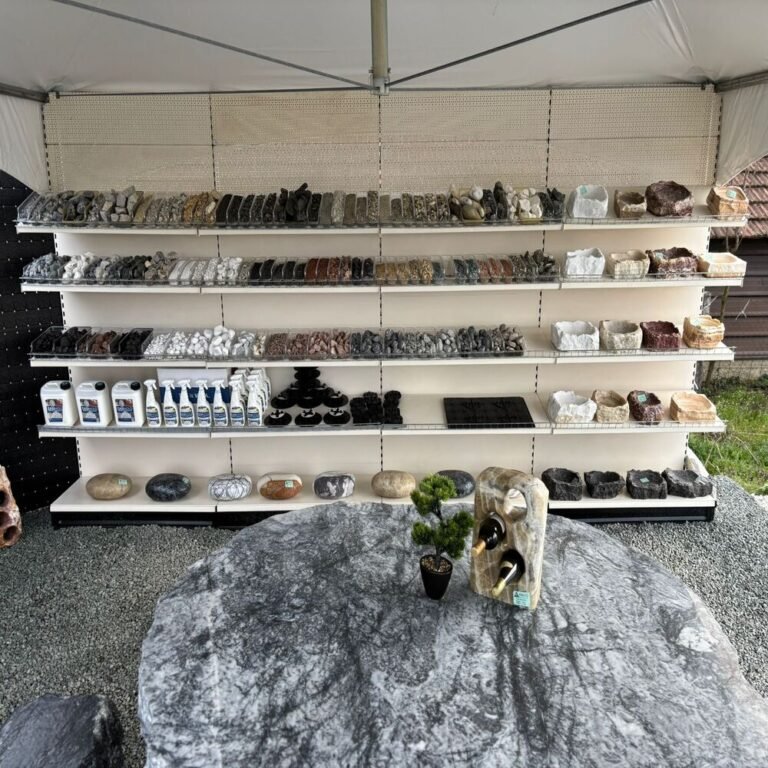 Monoliti ukrasni kamen